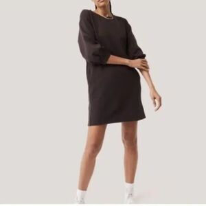 Pact Essential Vintage Puff Sleeve Dress Sweatshirt Womens M‎ Black Organic